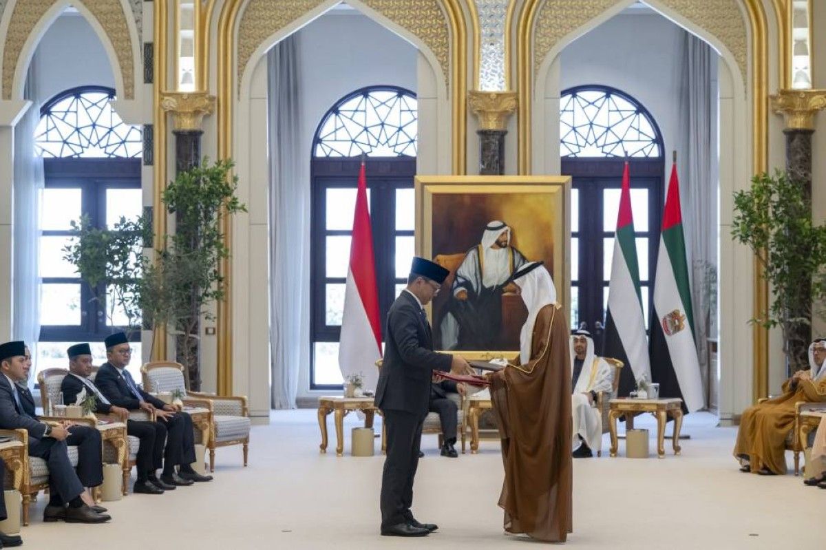 محمد بن زايد: العلاقات الإماراتية-الإندونيسية راسخة ومستمرون بالعمل على توسيع مجالات التعاون