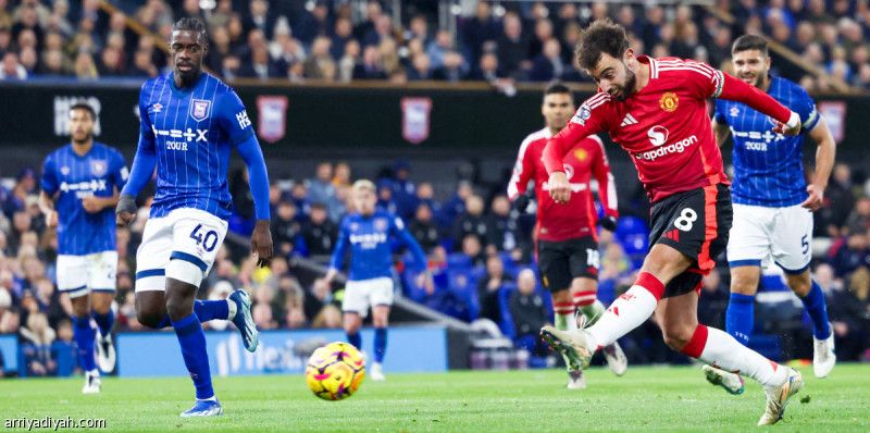 يونايتد يستهل حقبة أموريم بتعادل إبسويتش