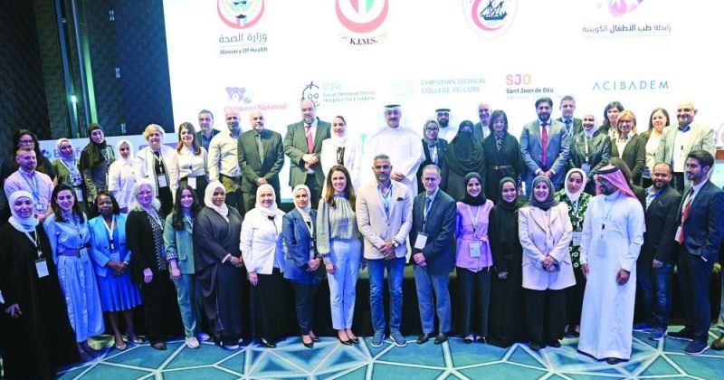 العوضي: تزويد أقسام الأطفال بأحدث الأجهزة