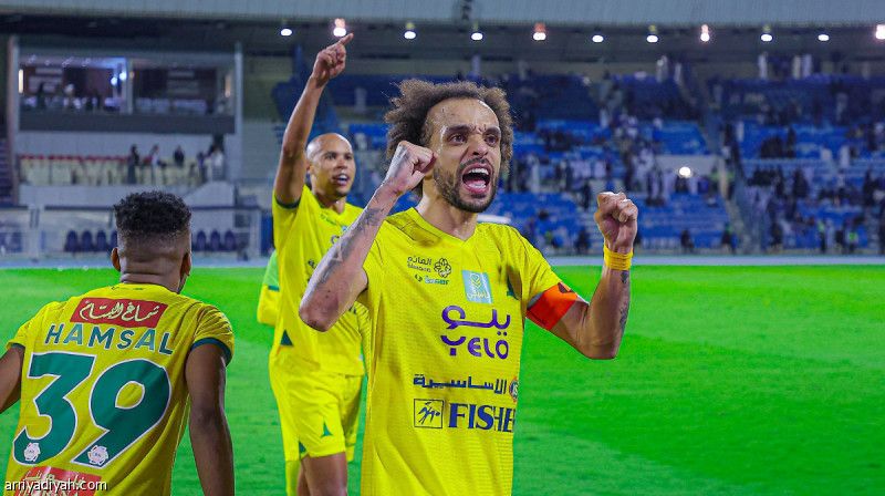 أمام الأزرق.. مارتينز يستعيد ذكريات الشباب