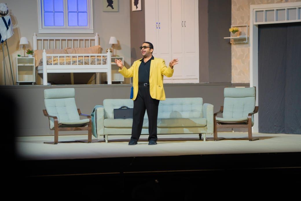 مسرحية الأول من نوعه تتالق في عروضها بمسقط