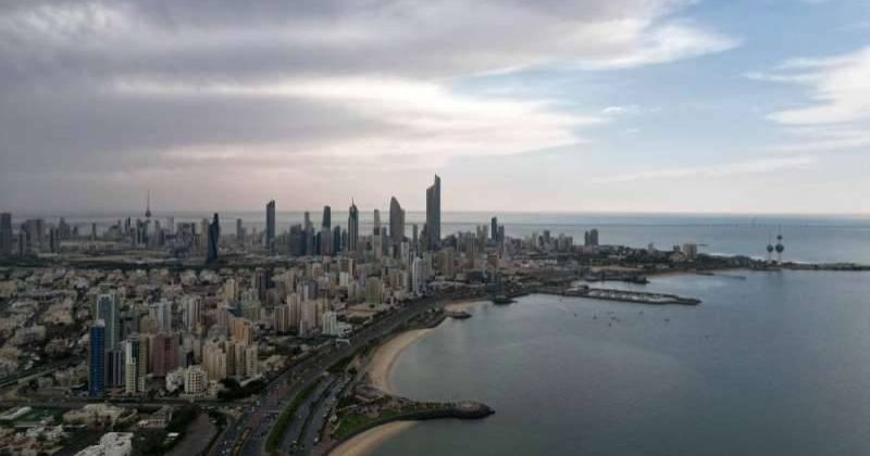 «الأرصاد» تحذر: أمطار رعدية وانخفاض في الرؤية الأفقية