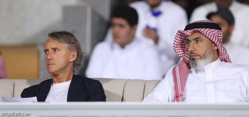 الصادق يلحق بمانشيني خارج الأخضر