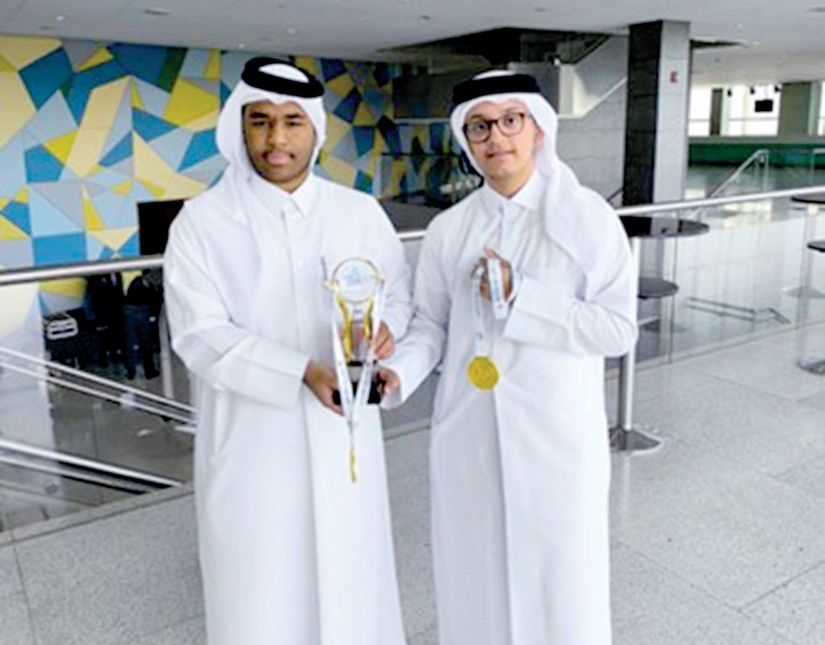 بإشراف باحثين من جامعة قطر.. تتويج طلاب ثانوية بمسابقة البحث العلمي الوطنية