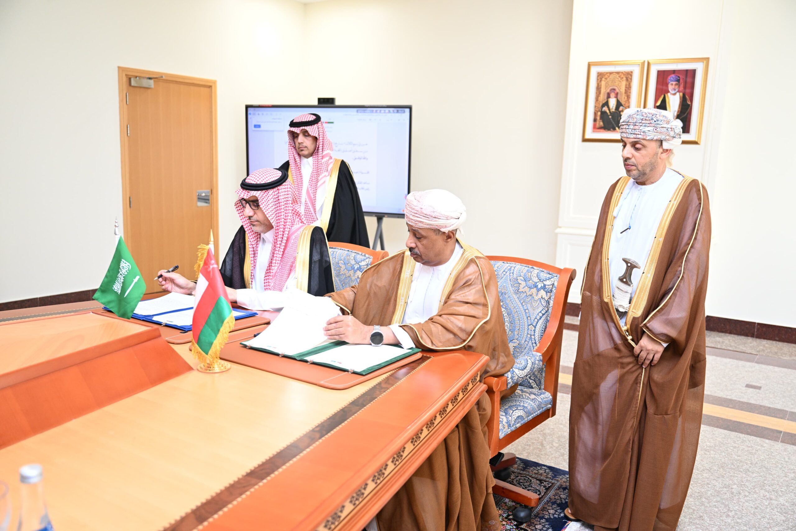 اجتماع لرؤساء لجنة التنسيق الأمني والعدلي العُماني السعودي