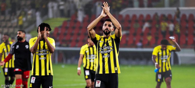 دبي تجهز الاتحاديين