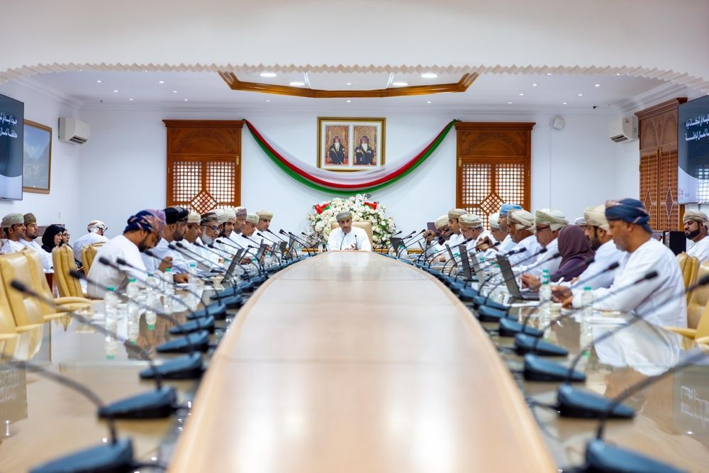 مناقشة تهيئة نفق ضيان في ولاية ‎السويق في شمال الباطنة