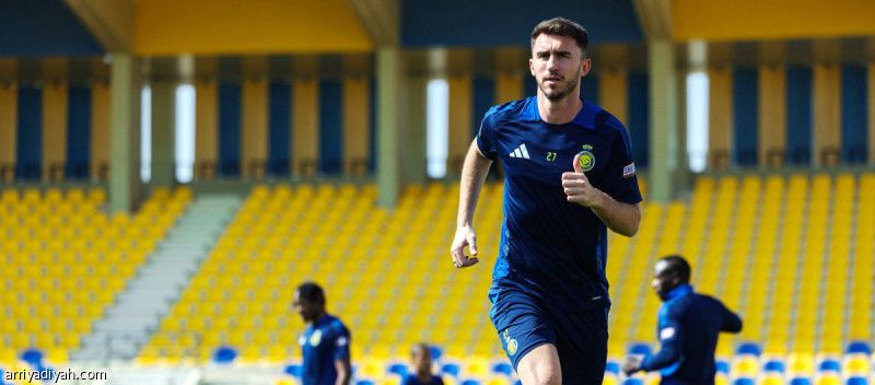 أمام ضمك.. بيولي يستعيد تاليسكا ويريح لابورت