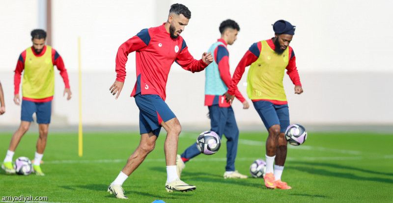 أمام النصر.. ضمك يفقد ستانسيو ويسترد نيتا