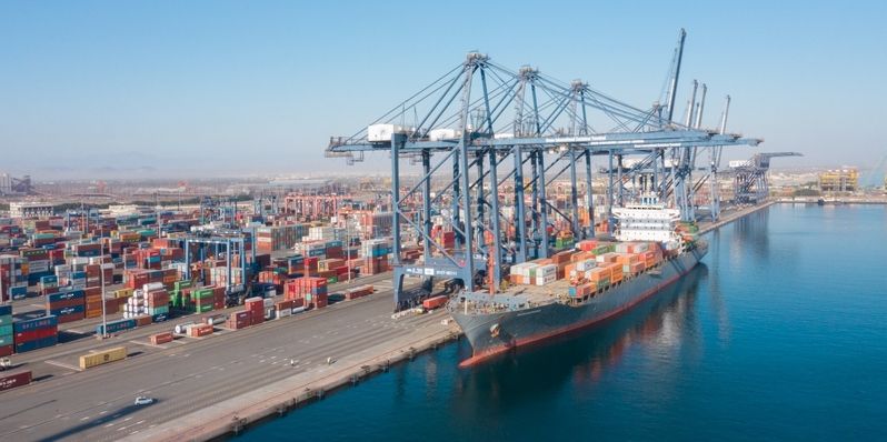 غدا الأحد.. وفد عُماني يزور السعودية لتعزيز التبادل التجاري والاستثماري