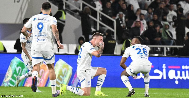 الهلال يسقط الشباب ويعادل سلسلة الانتصارات الثلاثة