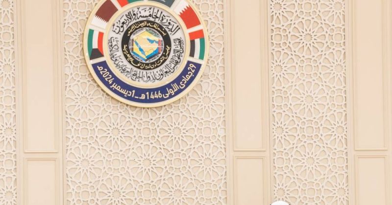 اليحيا والبديوي خلال المؤتمر الصحفي