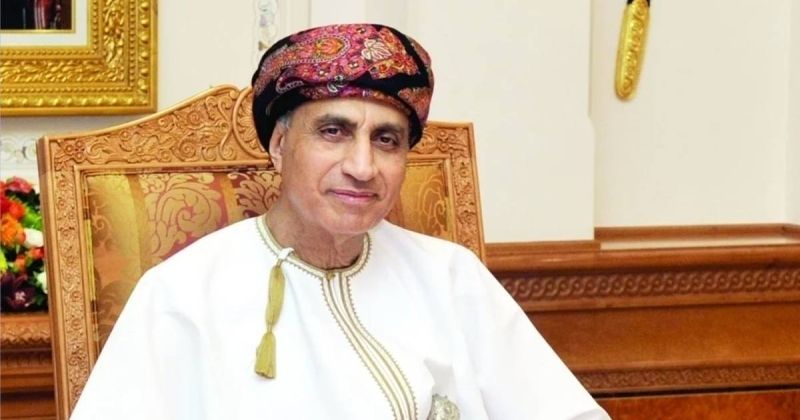 نائب رئيس الوزراء العماني يغادر البلاد بعد حضور القمة الخليجية