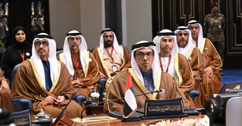 نائب رئيس الإمارات يغادر البلاد بعد حضور القمة الخليجية