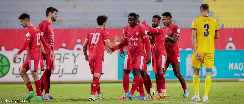 العربي يتجاوز الحزم