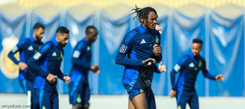 سيماكان ورونالدو جاهزان.. وبلان يفضل الاستقرار