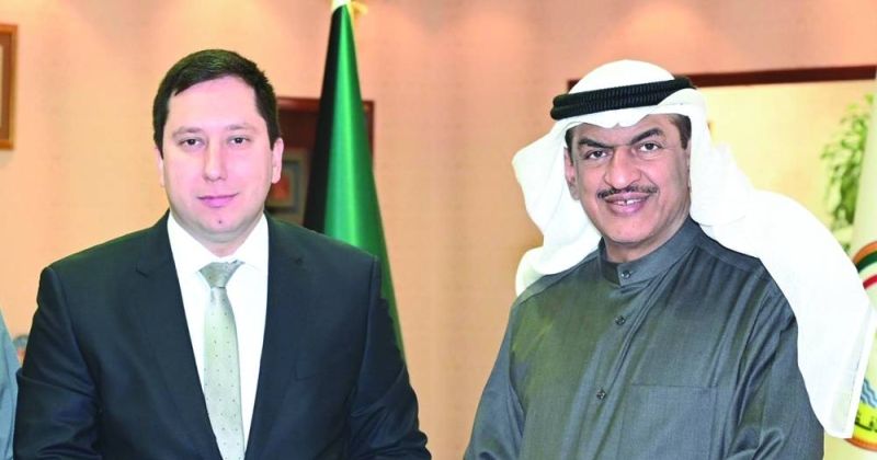 محافظ الجهراء خلال استقباله القائم بالأعمال في السفارة الصربية