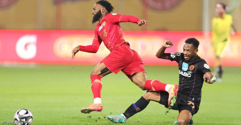 بوزويلو ينقذ الفيحاء أمام ضمك