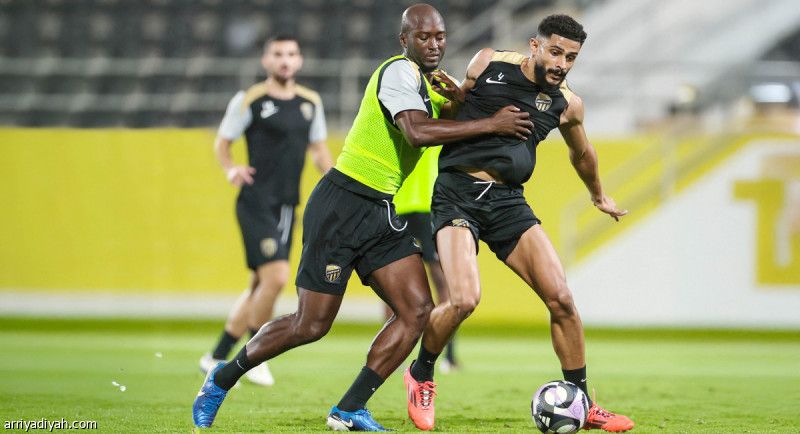 مجددا.. العمري يواجه النصر معارا