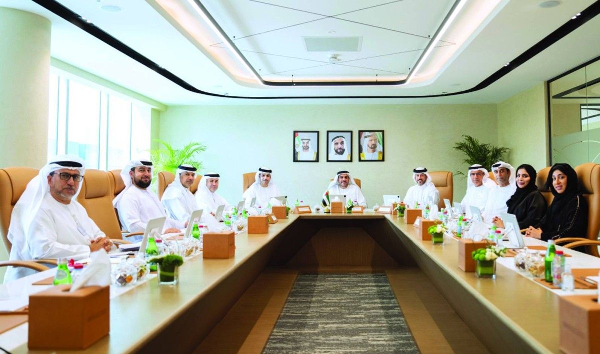 استعراض مستجدات المشاريع التحولية في «الإمارات الصحية»