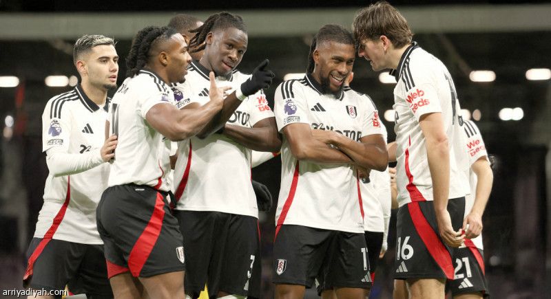 فولهام يصعق برايتون بثلاثية