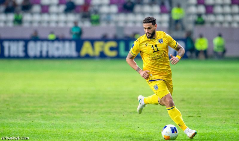 التعاون يعيد بيدرو أمام الأهلي