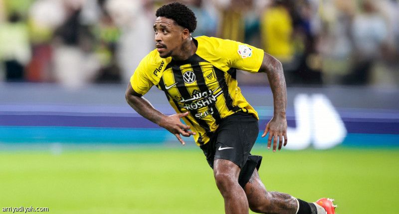 مجددا.. الاتحاد يخطف النصر في الوقت بدل الضائع