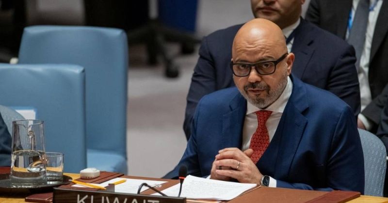 السفير طارق البناي