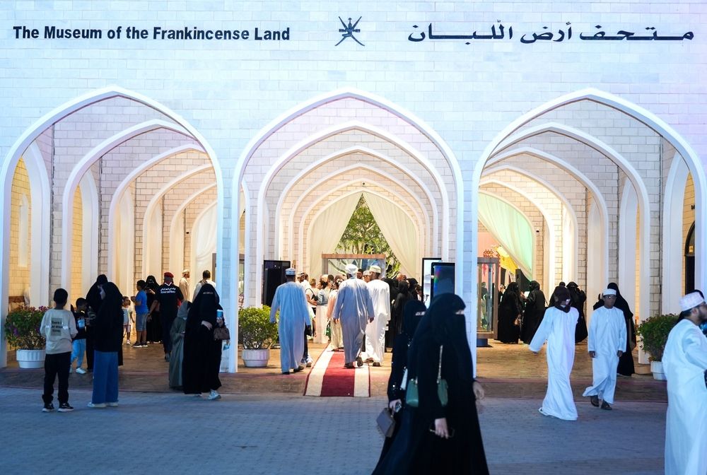 أكثر من 51 ألف زائر لموسم اللبان بمحافظة ظفار في دورته الثالثة