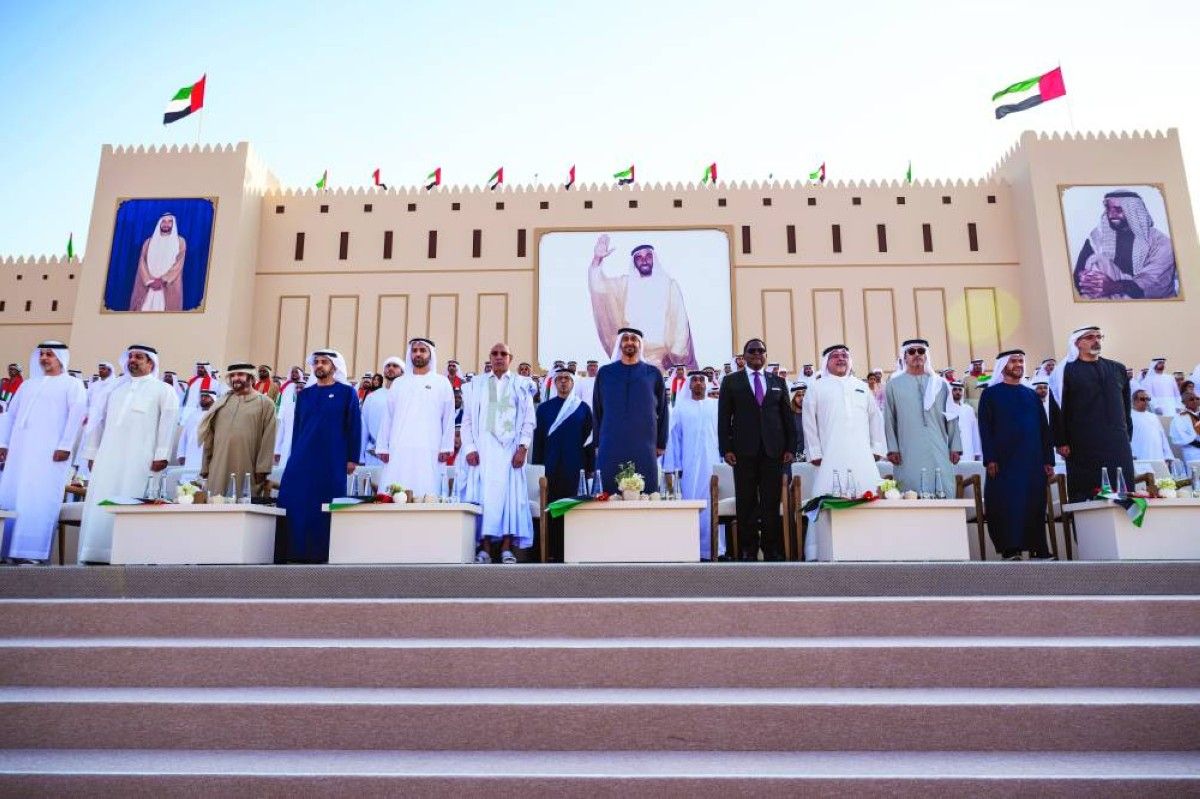 أبناء القبائل يرسمون لوحة وطنية فخراً بالإمارات