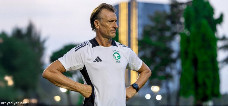 قائمة الأخضر.. العقيدي يعود.. والعثمان أبرز الجدد