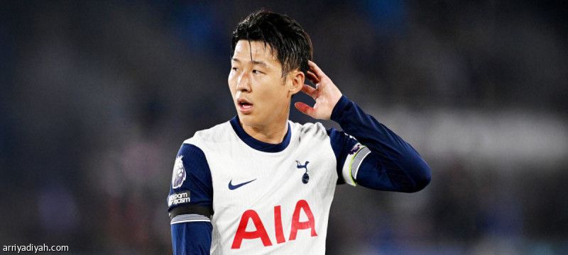 بعد رباعية تشيلسي.. سون: ارتقوا بالأداء وادعموا الصغار