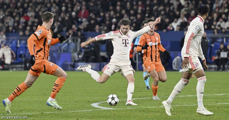 بايرن يستعرض بخماسية شاختار