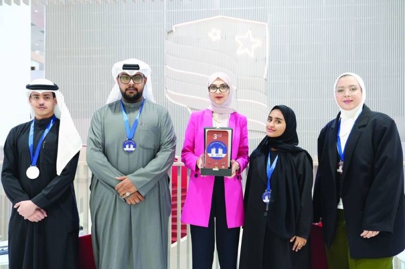 فريق المناظرات والكلمات في AIU يحل ثالثاً في البطولة الوطنية