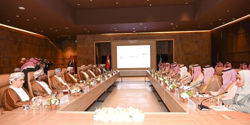 مجلسُ التنسيق العُماني السعودي يعقدُ اجتماعه الثاني بالعُلا