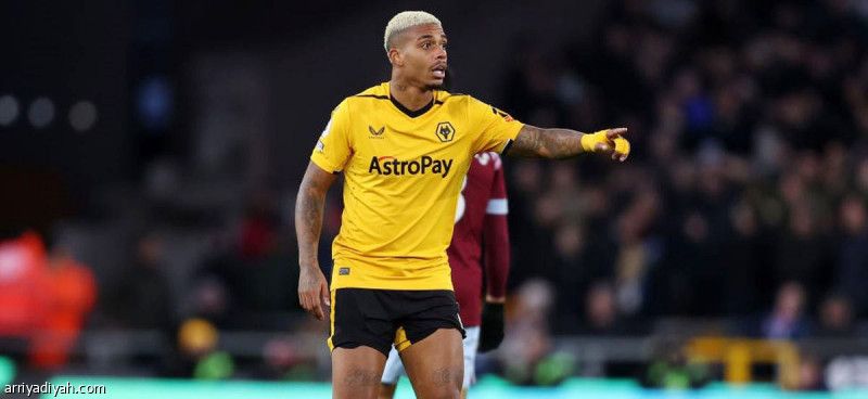 وولفرهامبتون.. ليمينا يخسر شارة القيادة