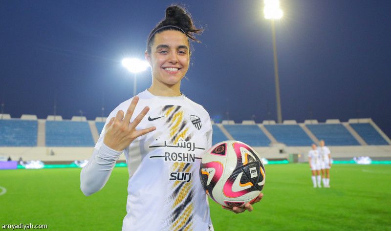 ممتاز السيدات..هاتريك لاتيسيا يمنح الاتحاد نقاط الترجي