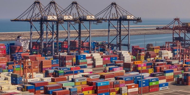 اتفاقية التجارة الحرة مع أمريكا تعزز التعاون التجاري والاستثماري بين البلدين