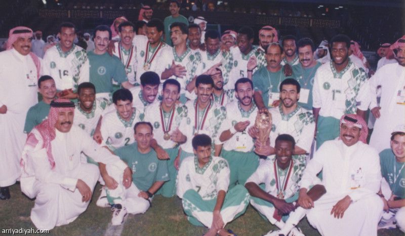 مدربون لا تنساهم بطولات الخليج.. الخراشي حل العقدة في الإمارات