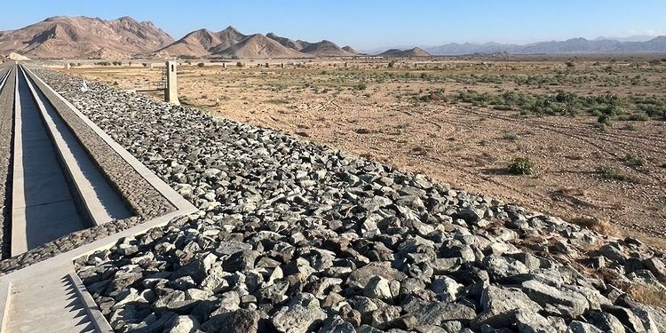 صيانة عدد من السدود المائية بأكثر من 686 ألف ريال عُماني بالبريمي