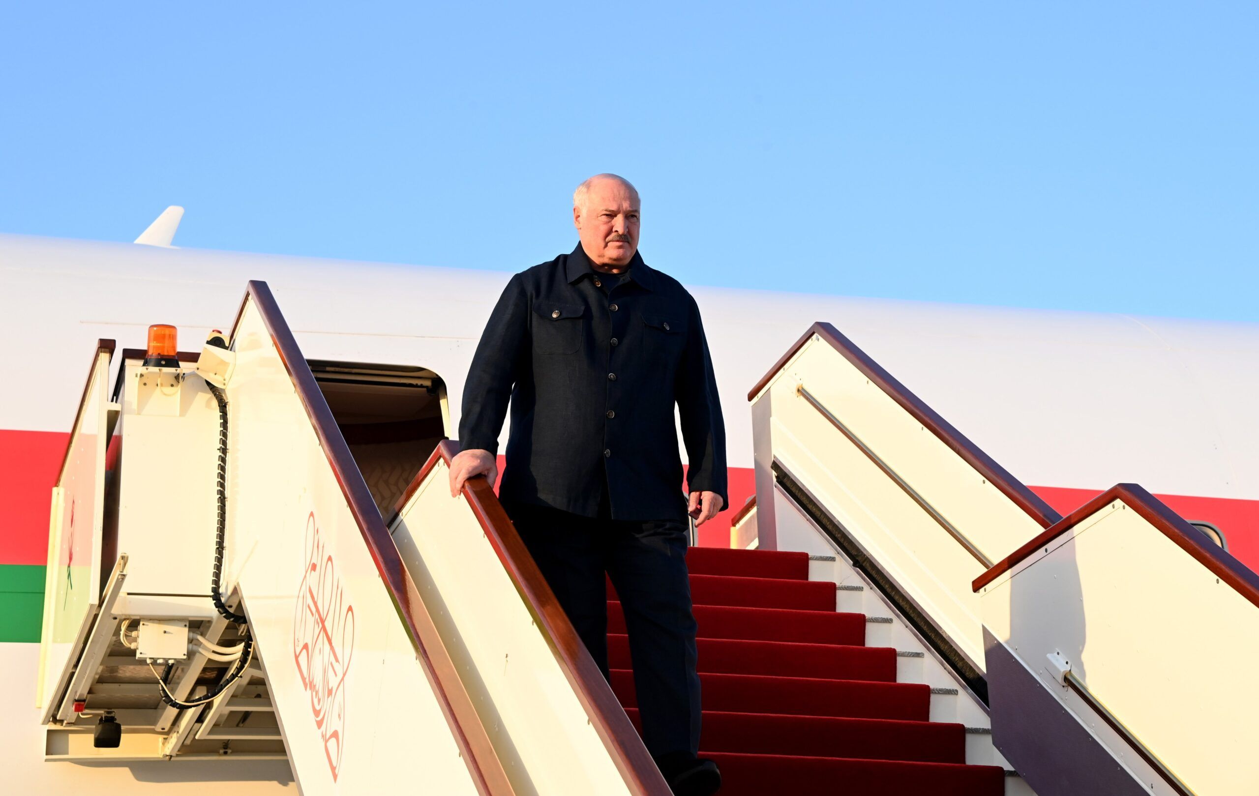 مراسم استقبال رسمية لرئيسِ جمهورية ⁧‫بيلاروس‬⁩ بقصر العلم العامر