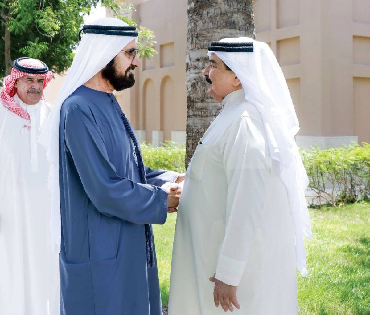 محمد بن زايد ومحمد بن راشد: علاقات الإمارات والبحرين أخوية تاريخية وتمنياتنا للشعب الشقيق دوام الاستقرار والتقدم