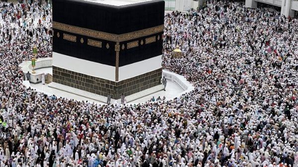 قرار مفاجئ يمنع المصريين من أداء مناسك الحج لعام 2025.. تعرّف على السبب