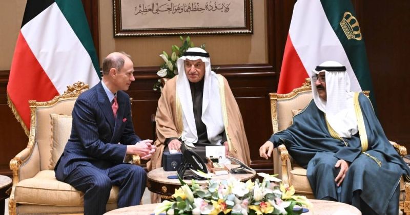 سمو الأمير مستقبلا دوق إدنبره