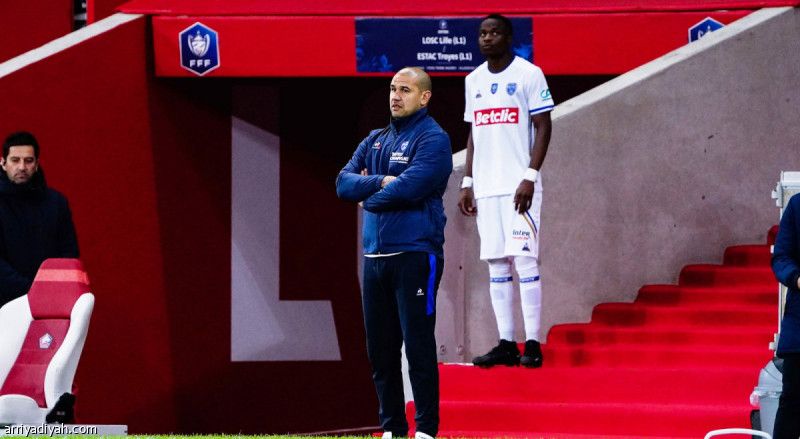 بعد 7 مباريات.. كيسنوربو يترك ملبورن