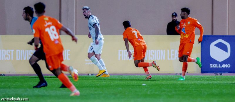 أمام الصفا.. الزلفي يتعثر بالسلبية الرابعة