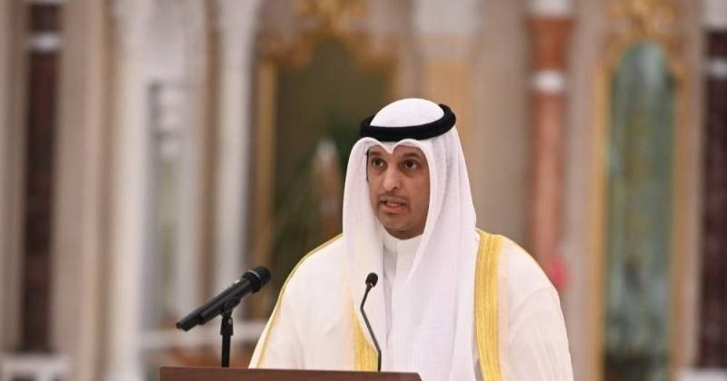 وزير الإعلام: أسمى آيات التهاني والتبريكات لسمو الأمير بالذكرى الأولى لتولي سموه مقاليد الحكم