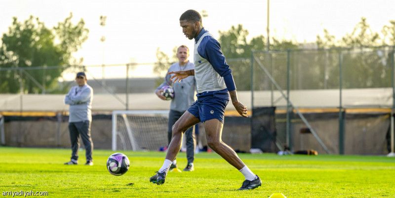 السبت.. بينونة يفتتح تجريبيات الأخدود