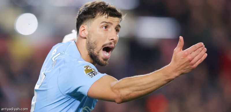 السيتي يخسر دياز شهرا