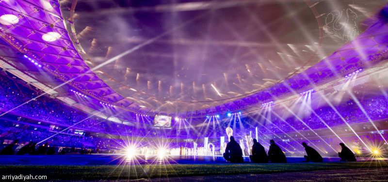 في نصف ساعة.. الكويت تحتفل بافتتاح الكأس على مياه الخليج